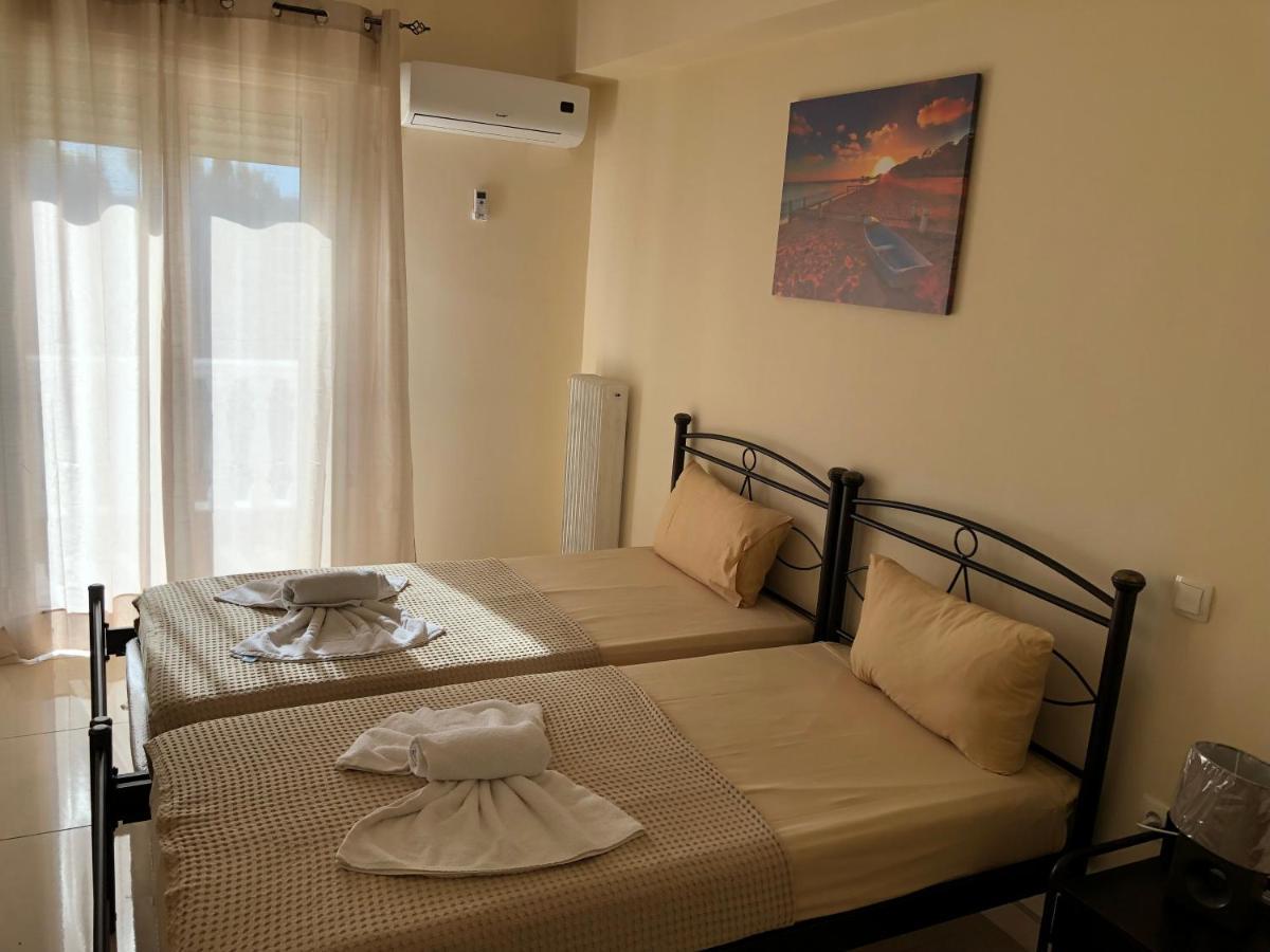 Nikolakakis Rooms Lavrio Exterior photo