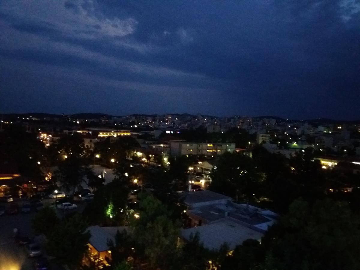 Nikolakakis Rooms Lavrio Exterior photo