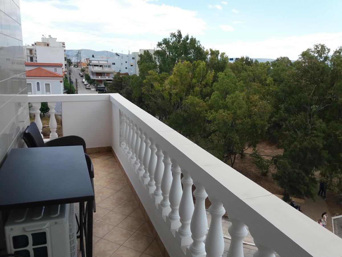 Nikolakakis Rooms Lavrio Exterior photo