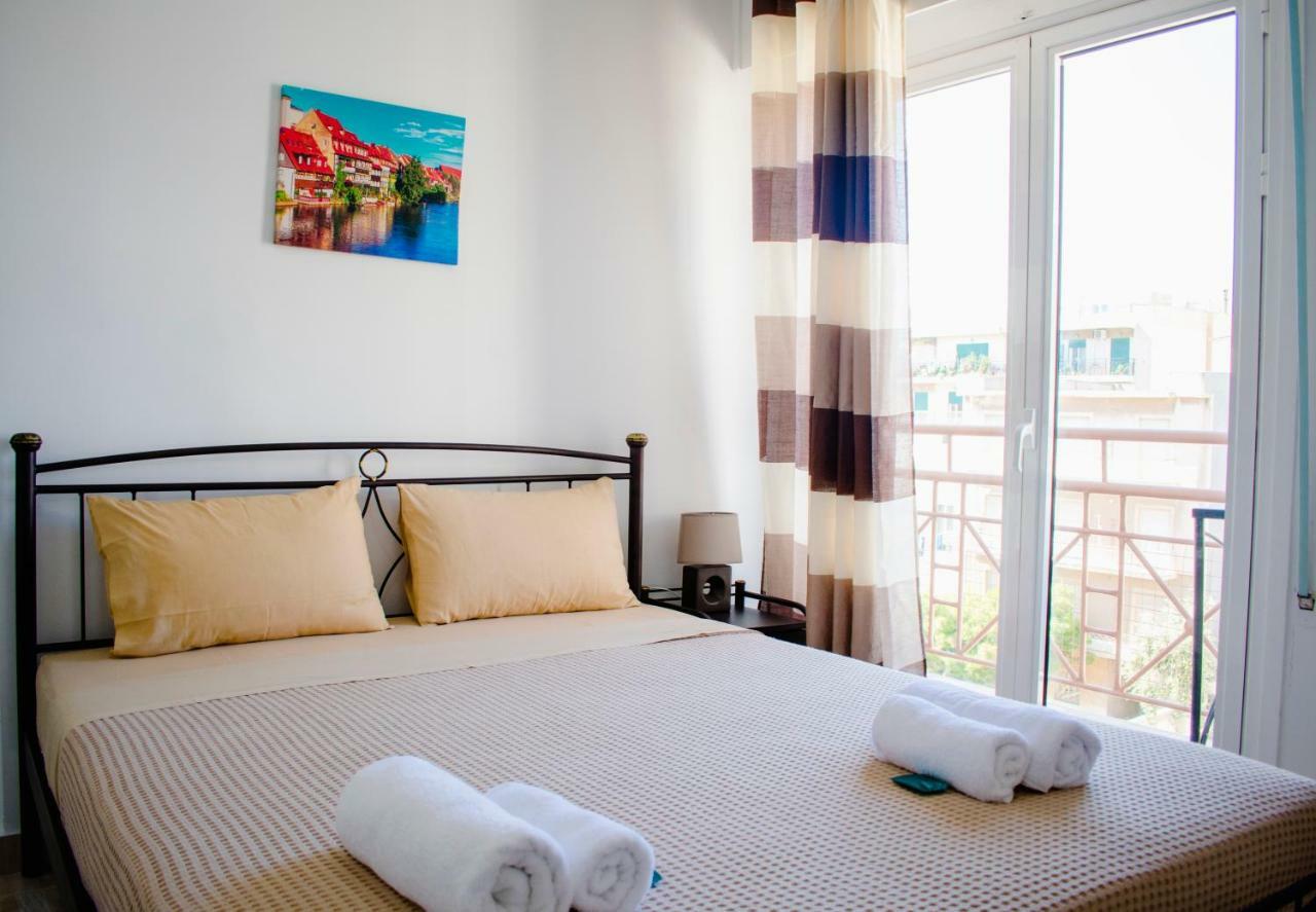 Nikolakakis Rooms Lavrio Exterior photo